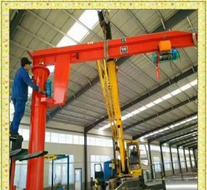 定柱式悬臂吊